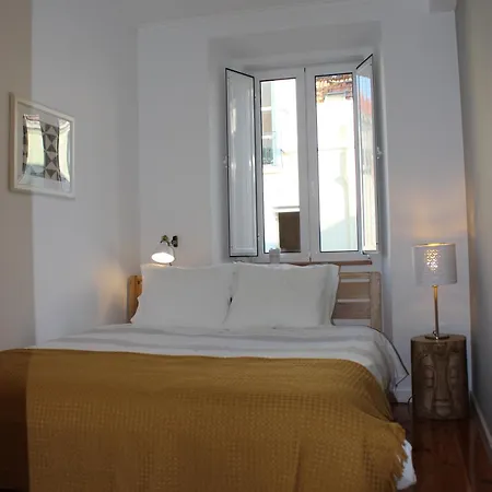 3 Bedroom Penthouse With A/c And Private Terrace