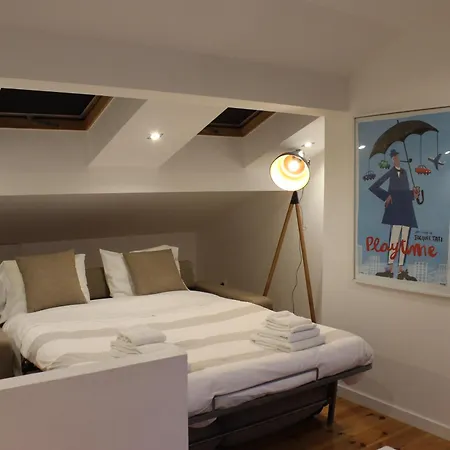 3 Bedroom Penthouse With A/c And Private Terrace